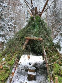 Tipi ganz aus Naturmaterialien - Feuerstelle und Vorschulübernachten geplant (Foto: Ulrike Seiffert/Unser Würmtal)