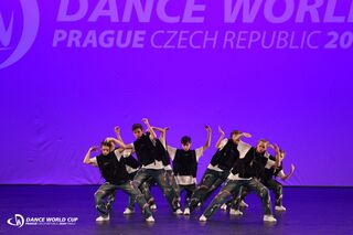 Junioren Kleine Gruppe Hip-Hop: 2xfache Weltmeister, Deutsche Meister 2024 (Foto: Move it Dance Academy)