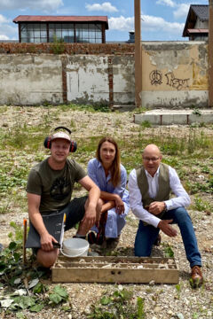 (v. l. n. r.):  Lorenz Möller, Firma Geo4, Stephanie Meyer, Bauleitplanung Gemeinde Planegg, Hermann Nafziger, erster Bürgermeister Planegg (Foto: Gemeinde Planegg)