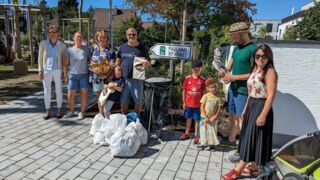 Das Orga-Team um Dr. Christine Papst und die fleißigen Müllsammler (Foto: Unser Würmtal)