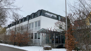 Das Gebäude der Alten Brauakademie (Foto: Ulrike Seiffert / Unser Würmtal)