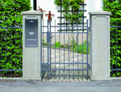 Esslinger Betonwerk GmbH - Eingang fügt sich zum Gesamtbild