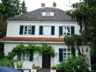 Villa in der Karlstraße 16 um 1915/20 erbaut (Foto: Wikipedia / Rudolph Buch)