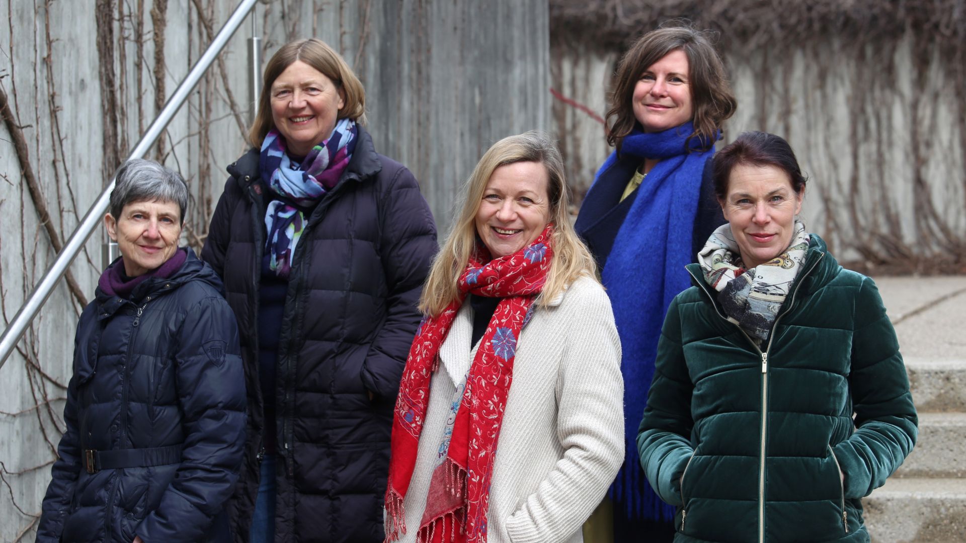 Das neue Vorstandsteam des Kunstkreis Gräfelfing (v.l.n.r.): Elisabeth Lehmann (Schatzmeisterin), Dr. Ingrid Gardill (2. Vorsitzende), Kathrin Fritsche (1. Vorsitzende) Dietke Liepold und Katharina Andrelang