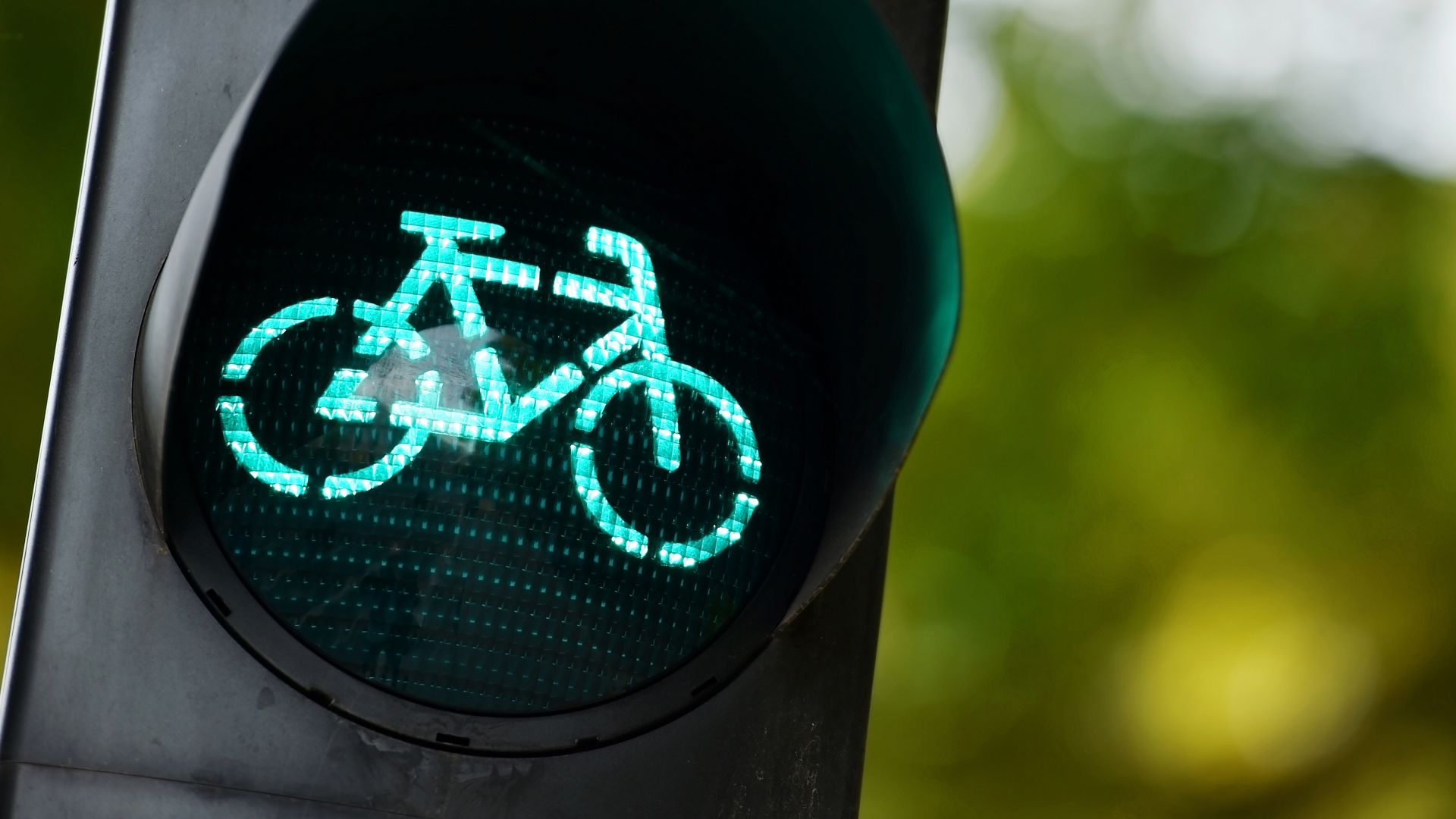 Die Grünen fordern einen konsequenten Ausbau des Gautinger Radwegnetzes durch einen Ring aus Fahrradstraßen.